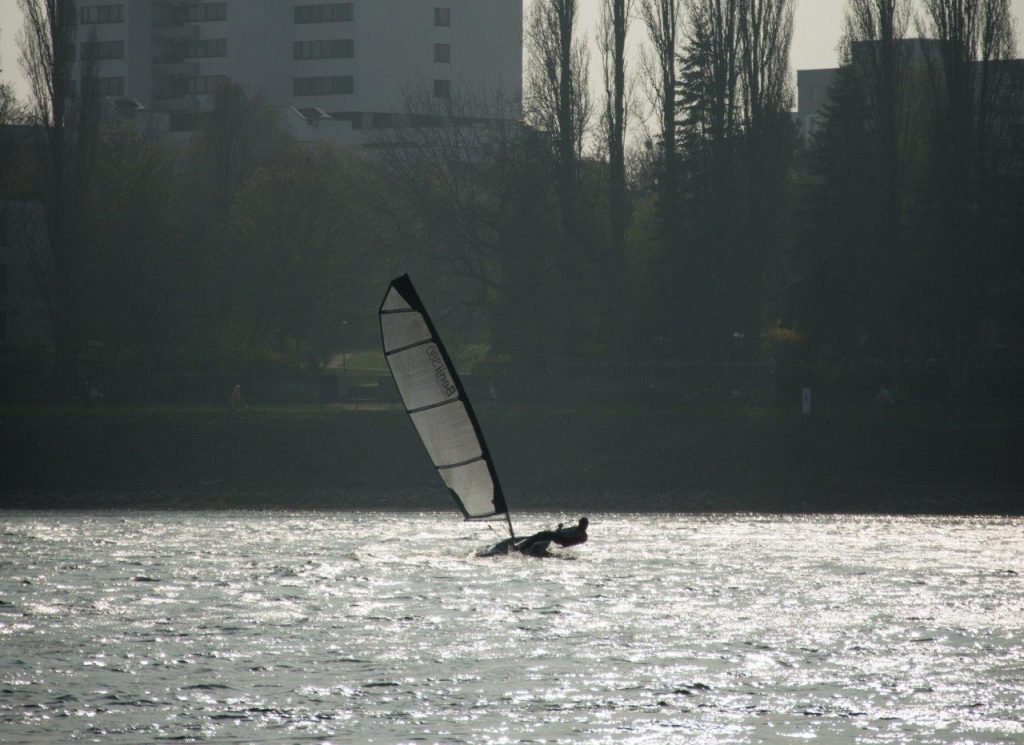Auf Alten Schiffen Lernt Man Segeln